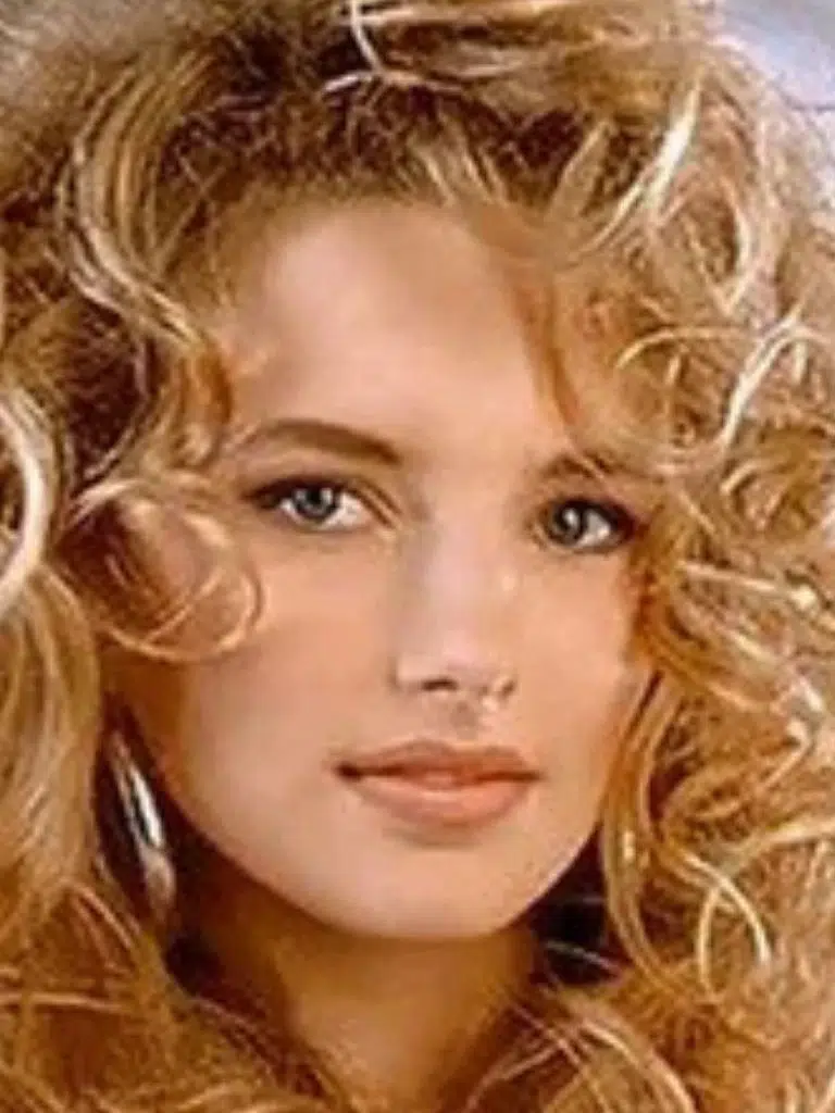 Kelly Odell Biography: Wiki, Age, Career, Height, Weight, Boyfriend, Net Worth & More